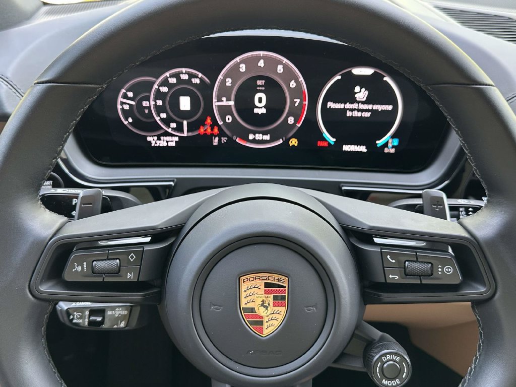 Certified 2026 Porsche Cayenne AWD/4WD image 20