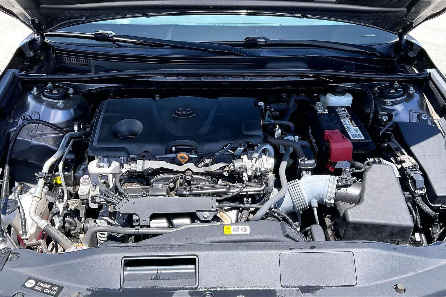 Used 2022 Toyota Camry LE FWD image 9