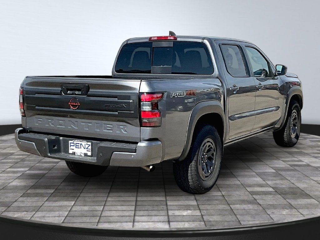 Used 2026 Nissan Frontier PRO-4X AWD/4WD image 7