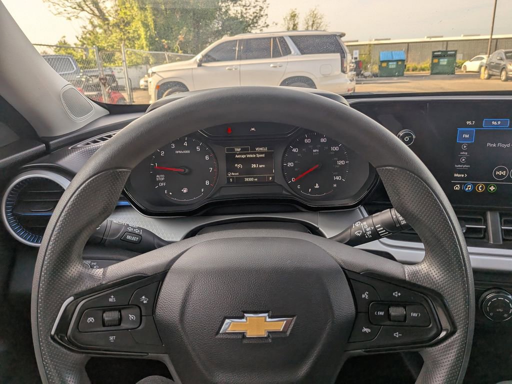 Used 2024 Chevrolet Trax LS w/ Driver Confidence Package image 28