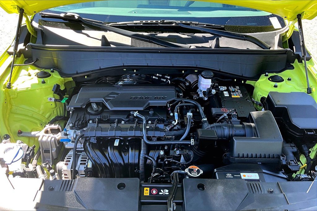 Used 2025 Hyundai Kona SEL FWD image 32