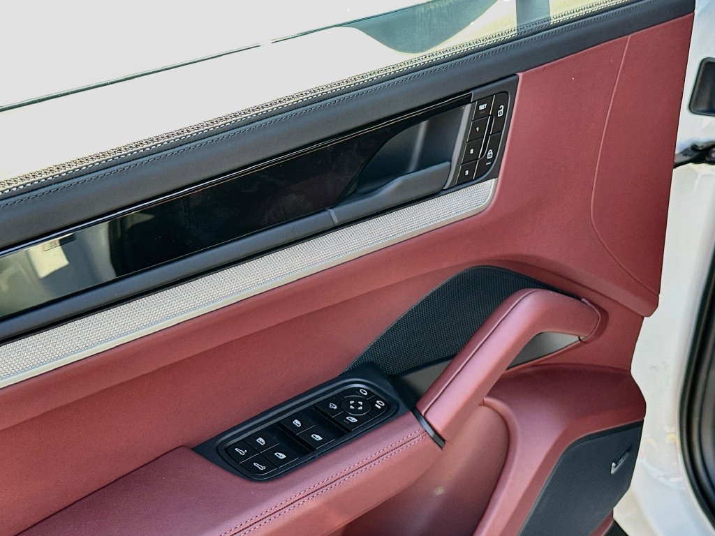 New 2026 Porsche Cayenne AWD/4WD image 20