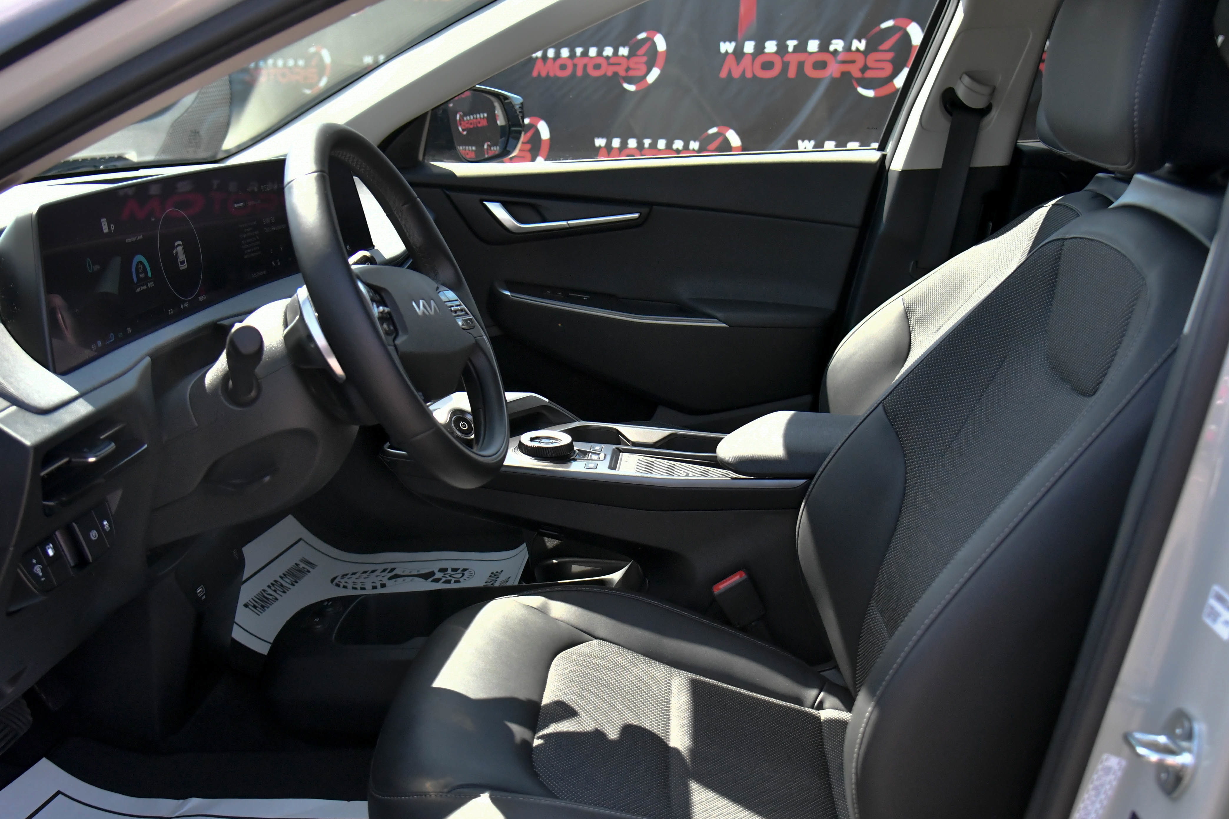 Used 2024 Kia EV6 Light RWD image 18