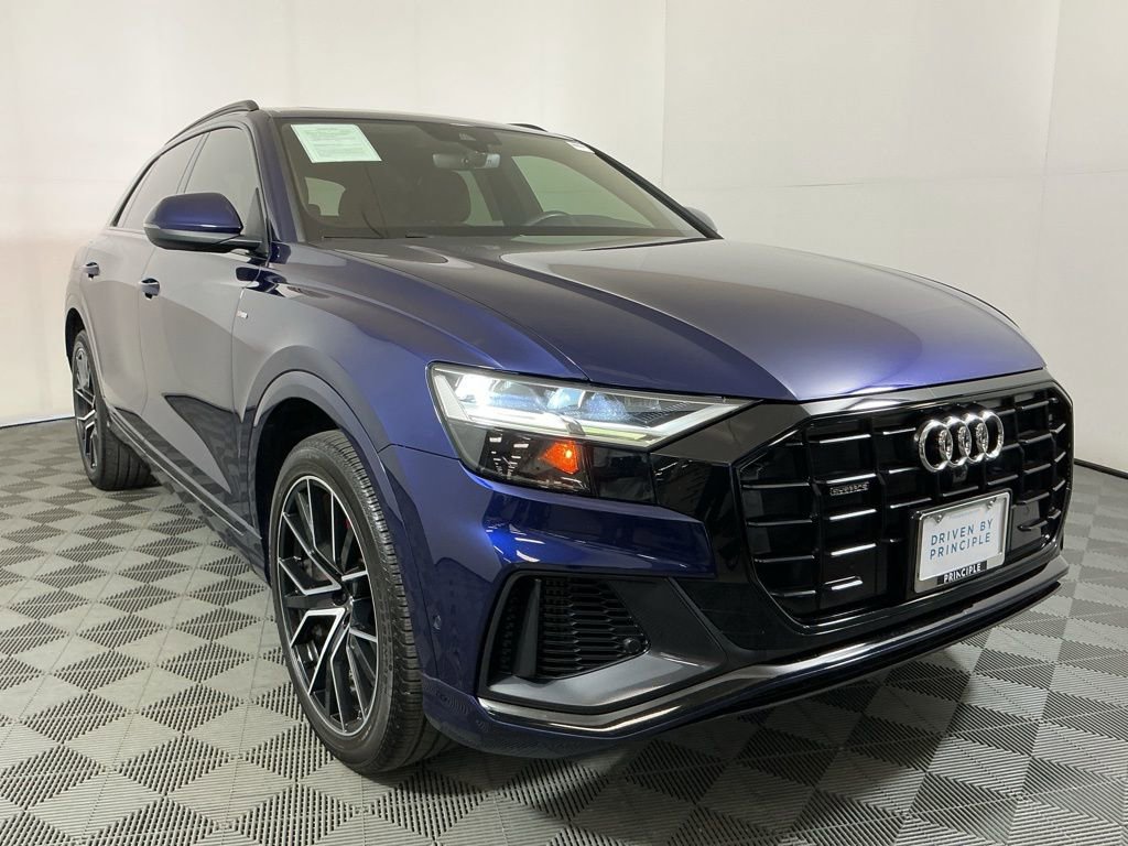 Used 2020 Audi Q8 Premium Plus w/ Premium Plus Package image 3