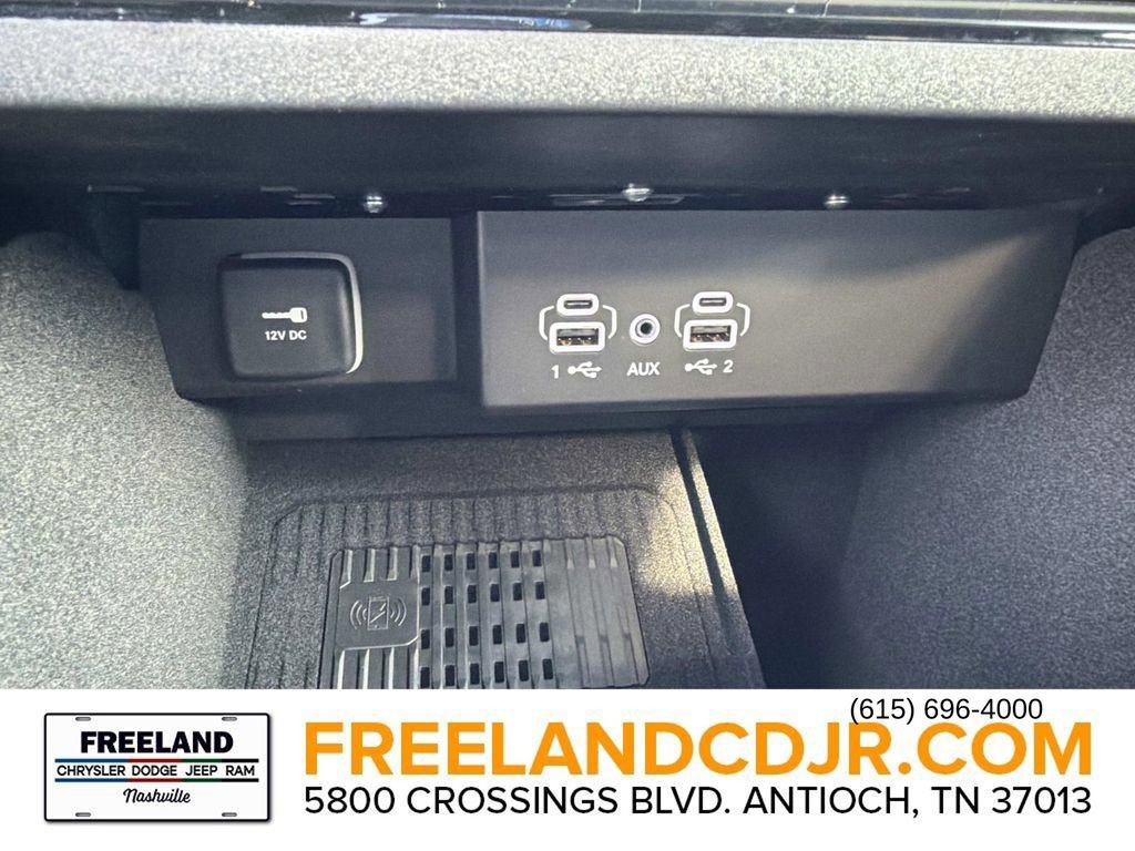 New 2026 Jeep Grand Wagoneer 4WD image 32