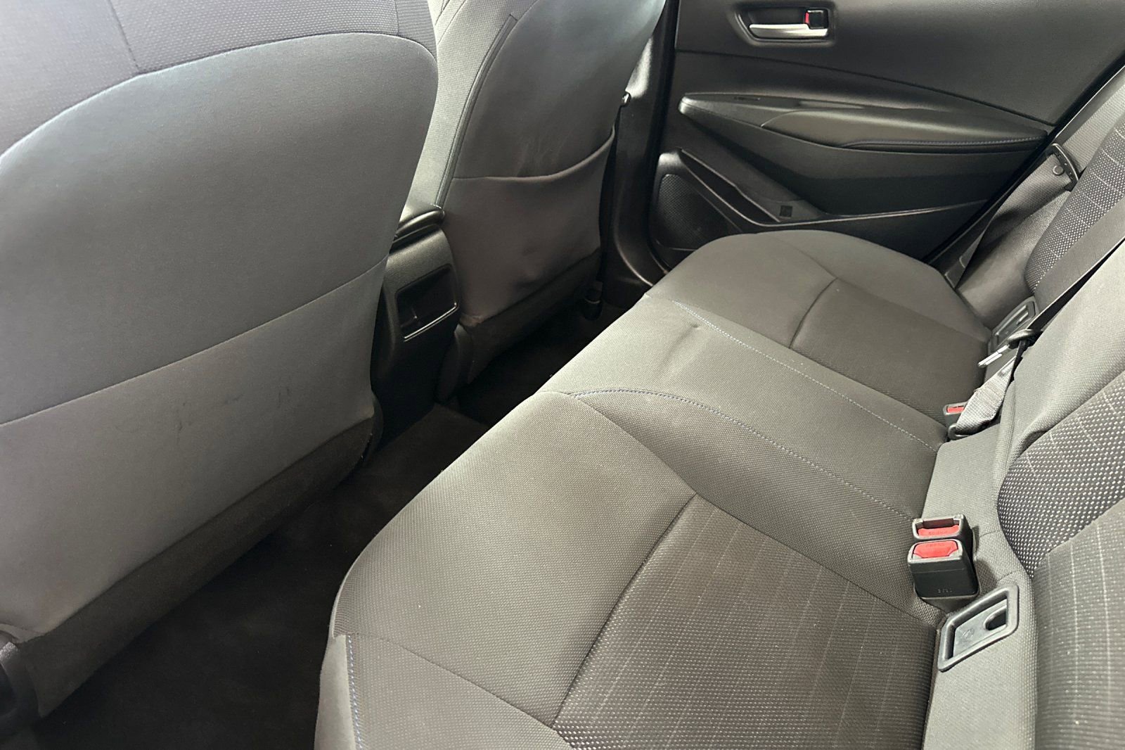 Used 2020 Toyota Corolla SE w/ Carpet Mat Package (TMS) FWD image 12