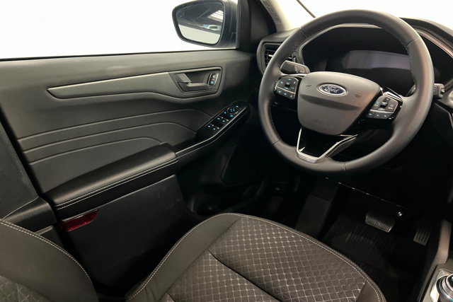 Used 2026 Ford Escape Active w/ Tech Pack #1 AWD/4WD image 11