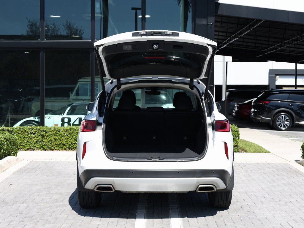 Certified 2025 INFINITI QX50 Pure AWD/4WD image 7