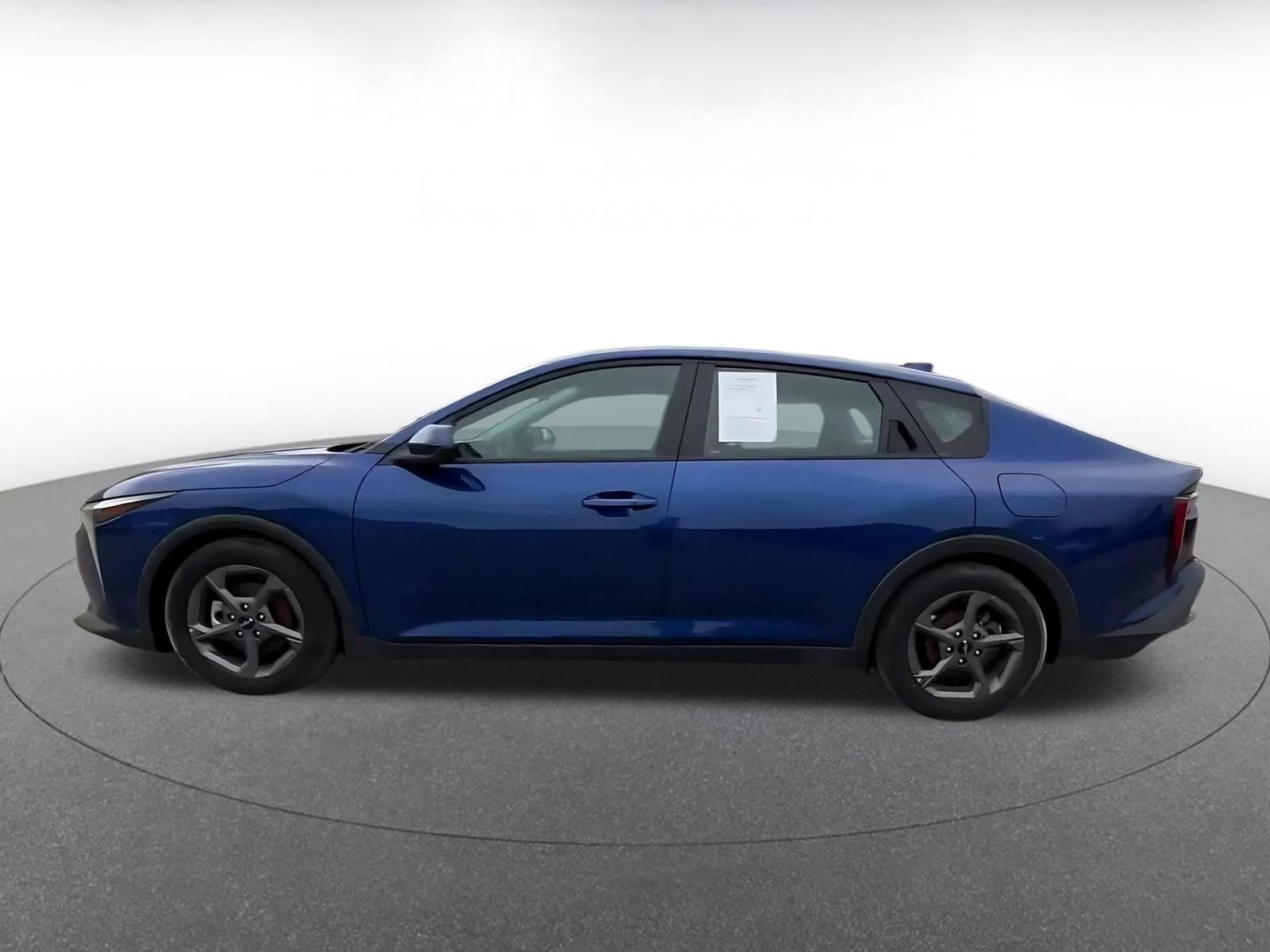 Used 2025 Kia K4 FWD image 9