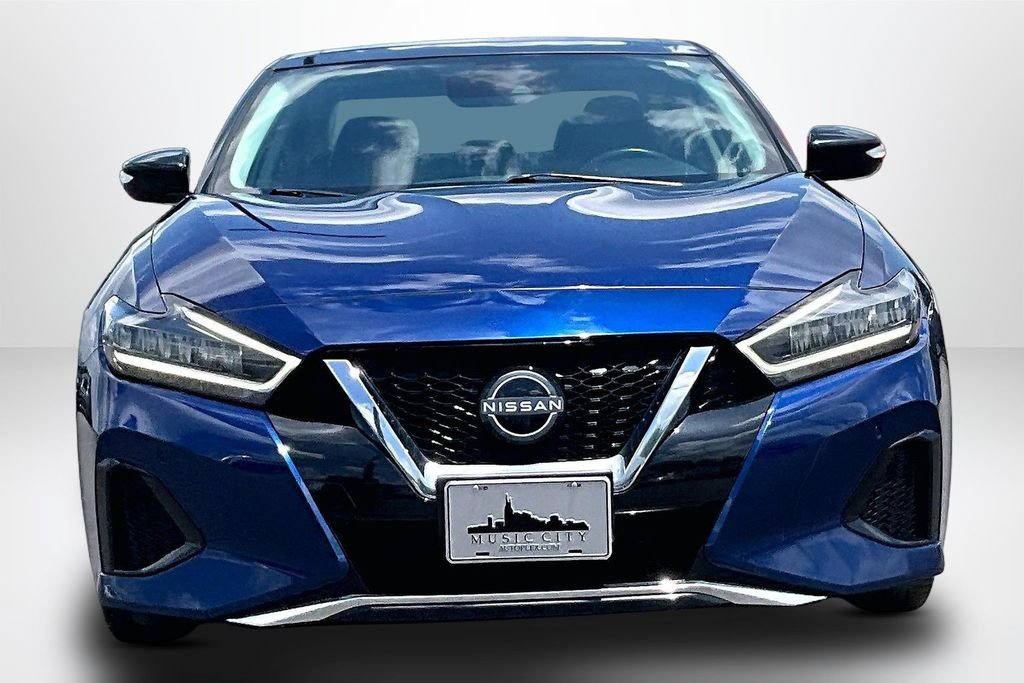 Used 2023 Nissan Maxima SL FWD image 2