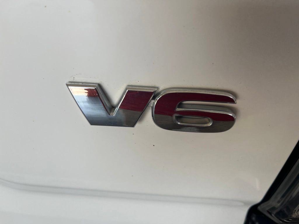 Used 2018 Toyota Tacoma Limited AWD/4WD image 44