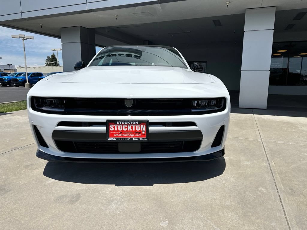 New 2026 Dodge Charger R/T w/ Driver Convenience Group AWD/4WD image 2