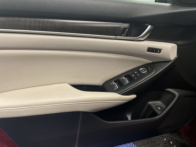 Certified 2018 Honda Accord Touring image 13
