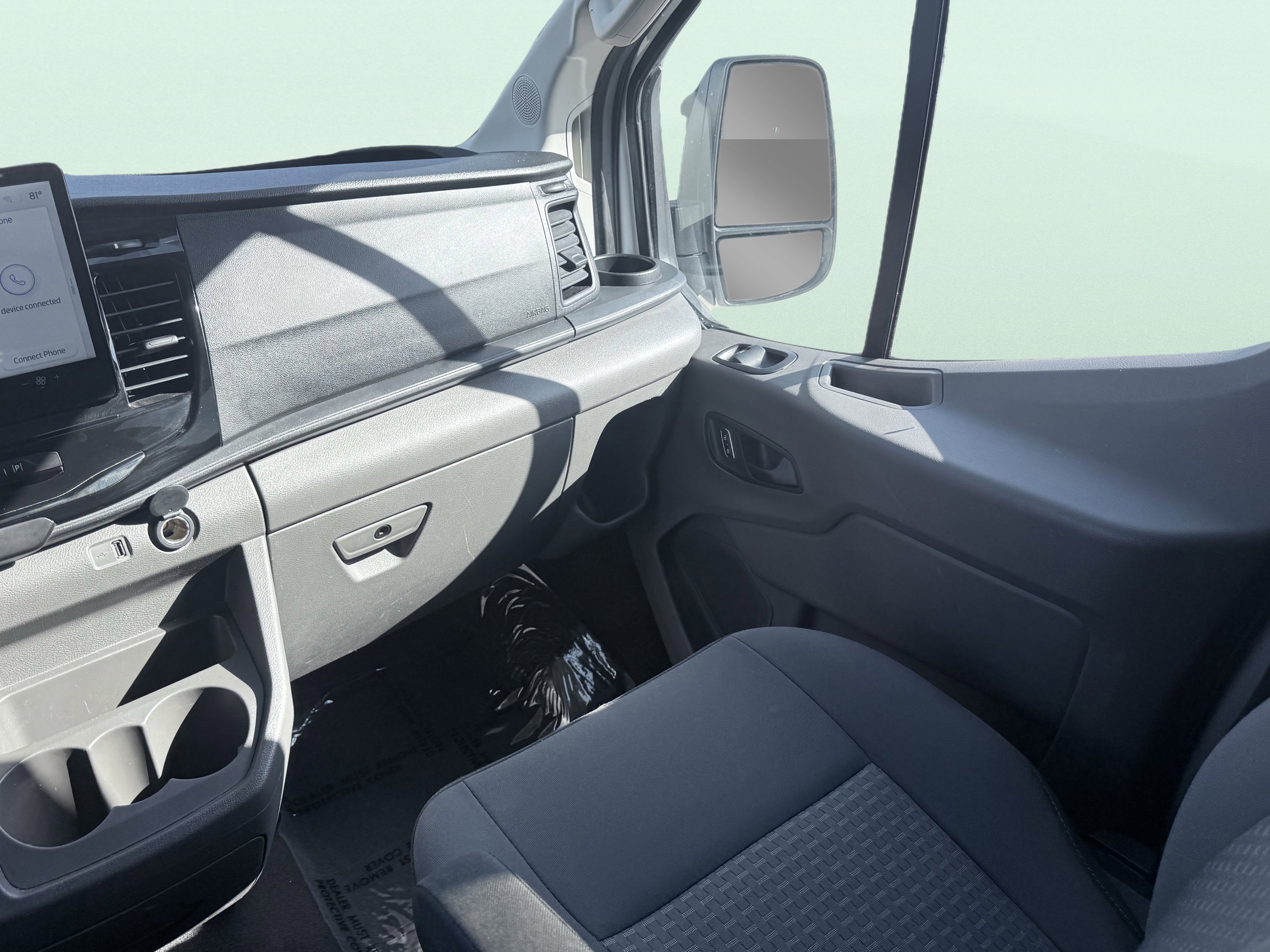 Used 2023 Ford Transit 350 XLT image 32