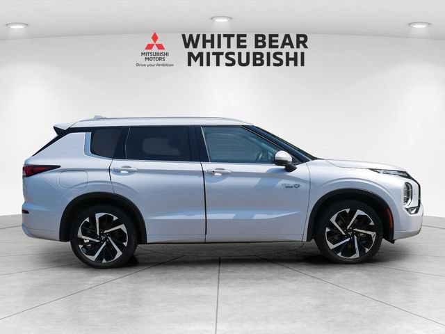 Used 2024 Mitsubishi Outlander SEL AWD/4WD image 6