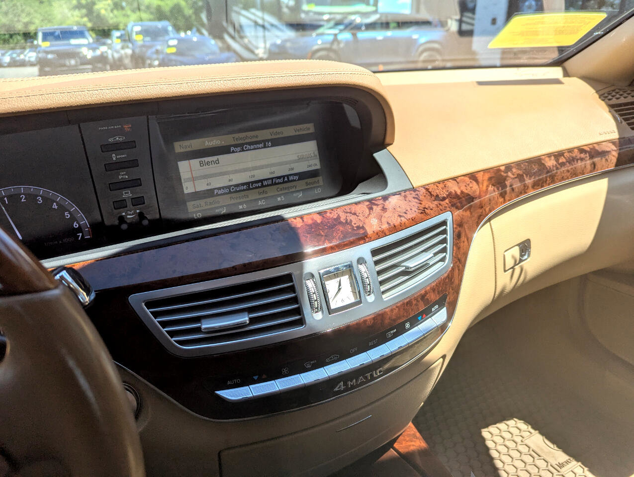 Used 2010 Mercedes-Benz S 550 4MATIC image 20