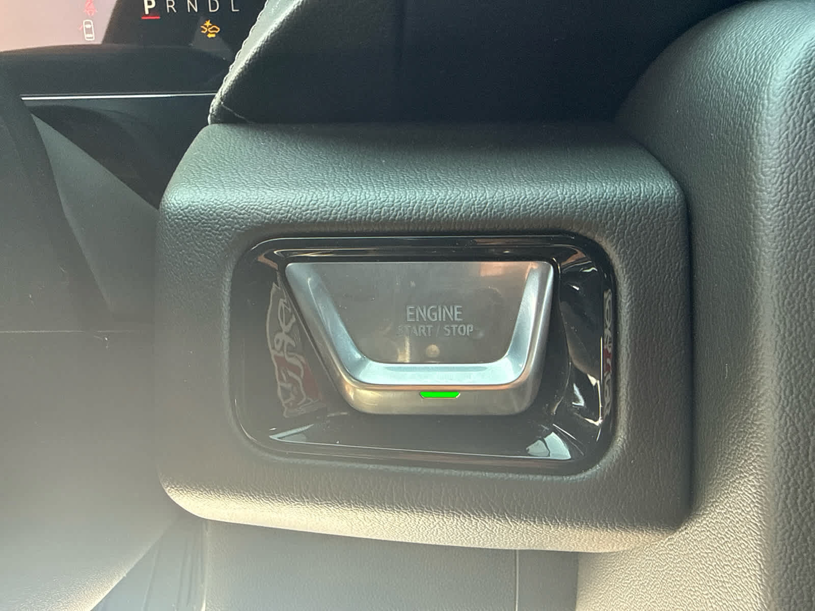 Used 2025 GMC Yukon Denali AWD/4WD image 19
