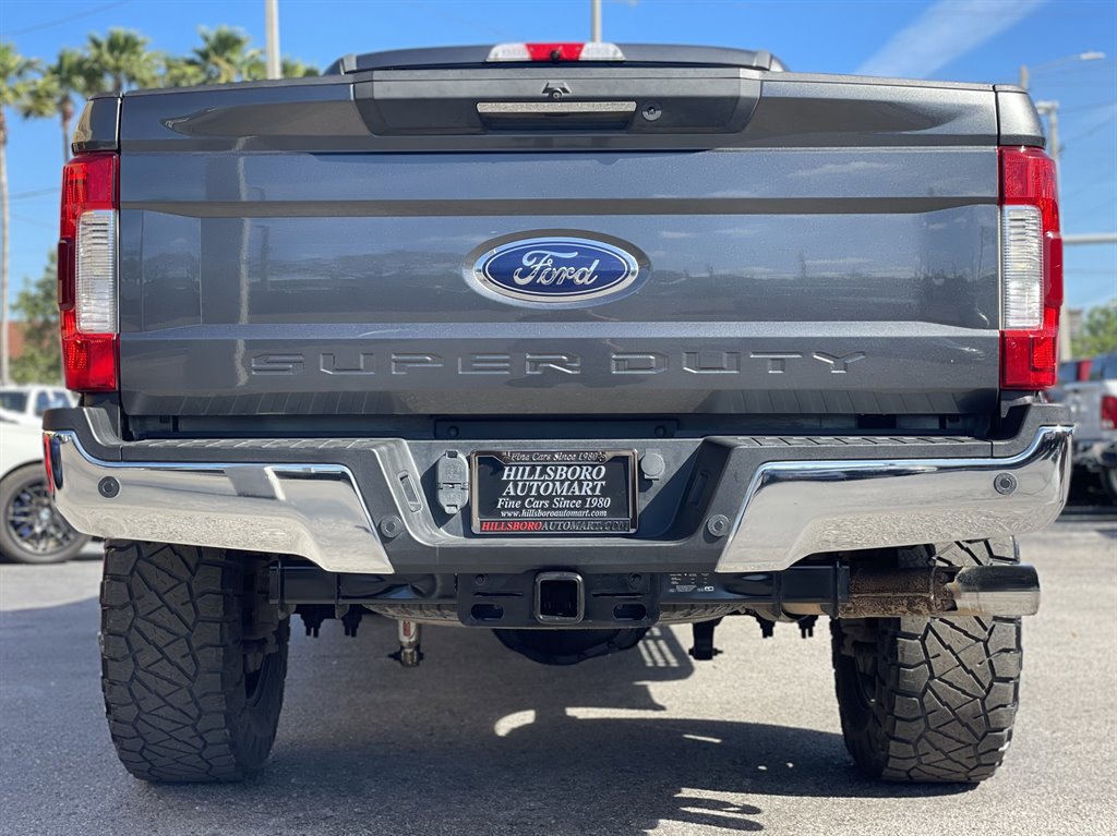 Used 2017 Ford F250 Lariat w/ Lariat Ultimate Package AWD/4WD image 9