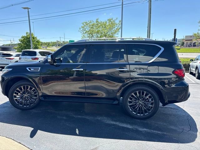 Used 2023 INFINITI QX80 Sensory w/ All-Season Package AWD/4WD image 17