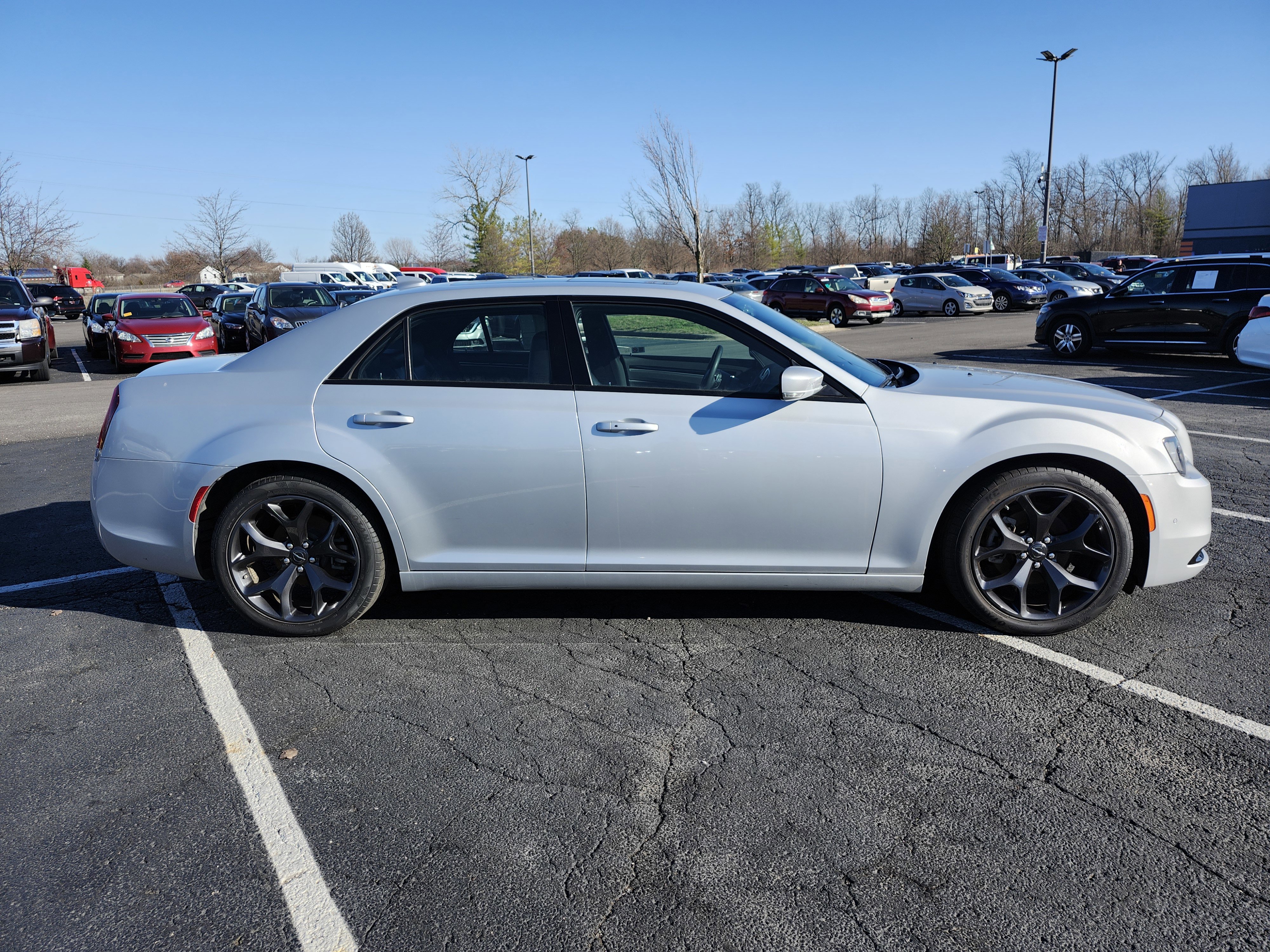 Used 2023 Chrysler 300 S image 21
