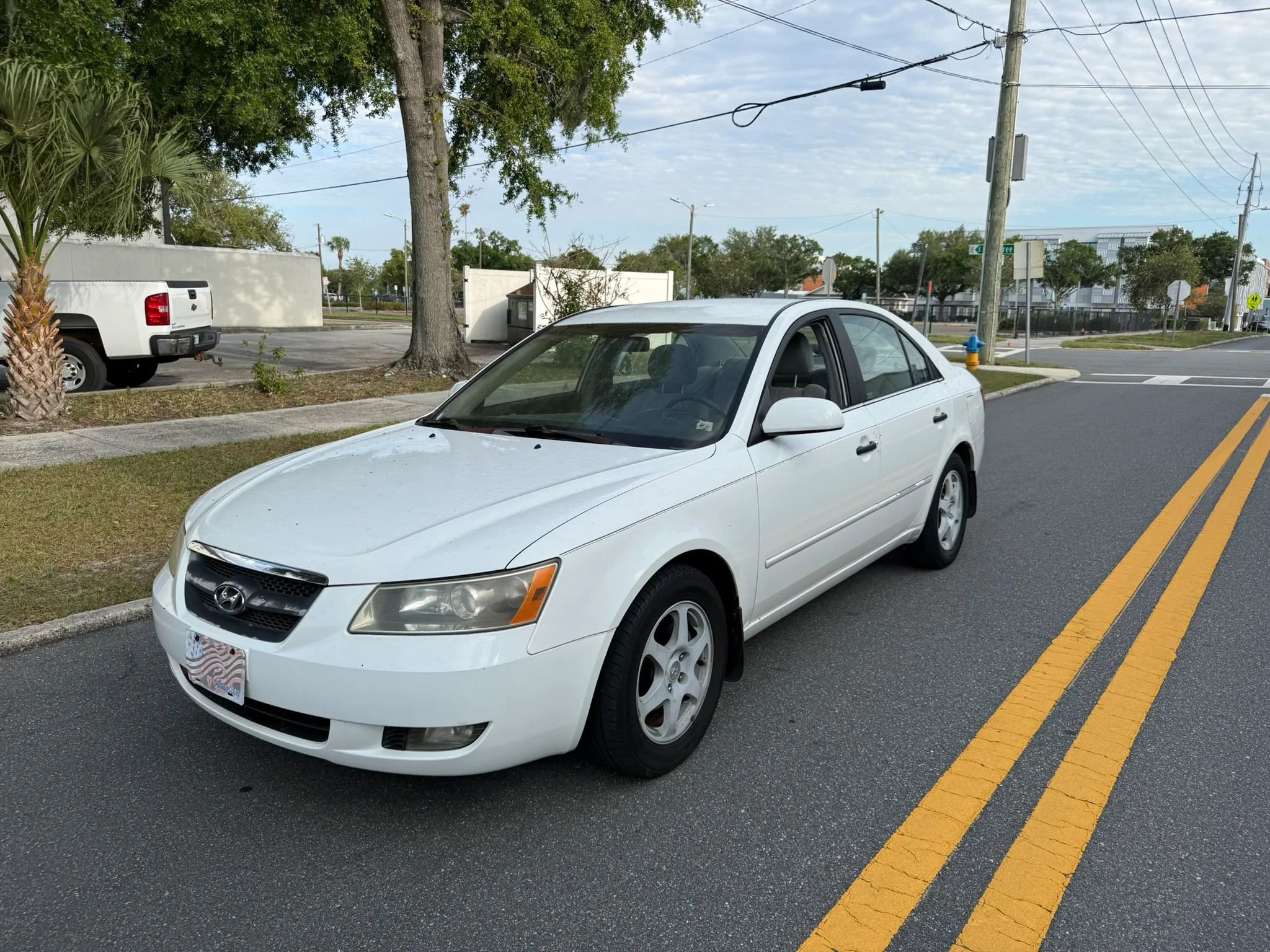 Used 2006 Hyundai Sonata GLS FWD image 2