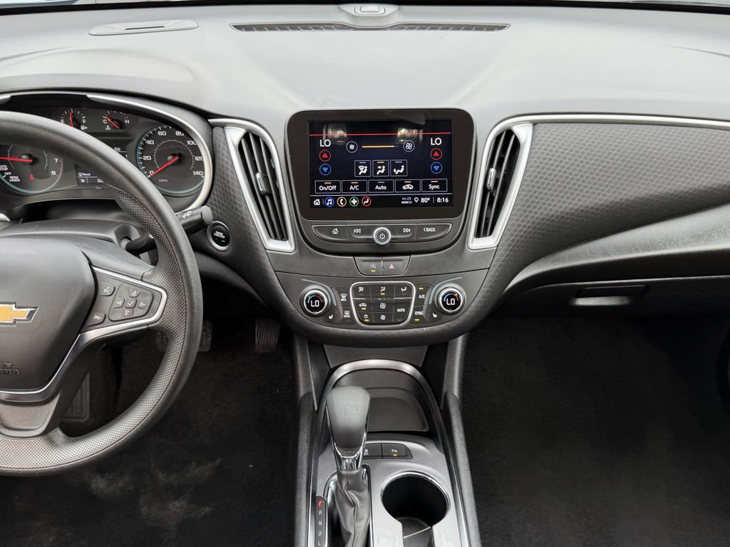 Used 2024 Chevrolet Malibu LT FWD image 15