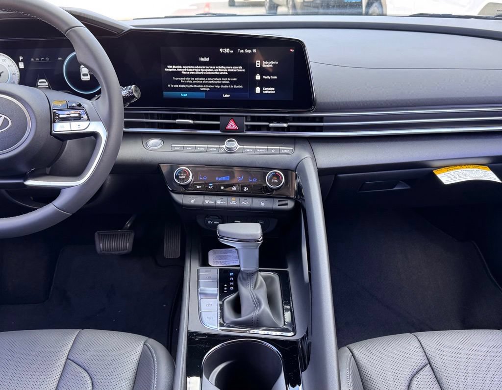 New 2026 Hyundai Elantra Limited FWD image 4