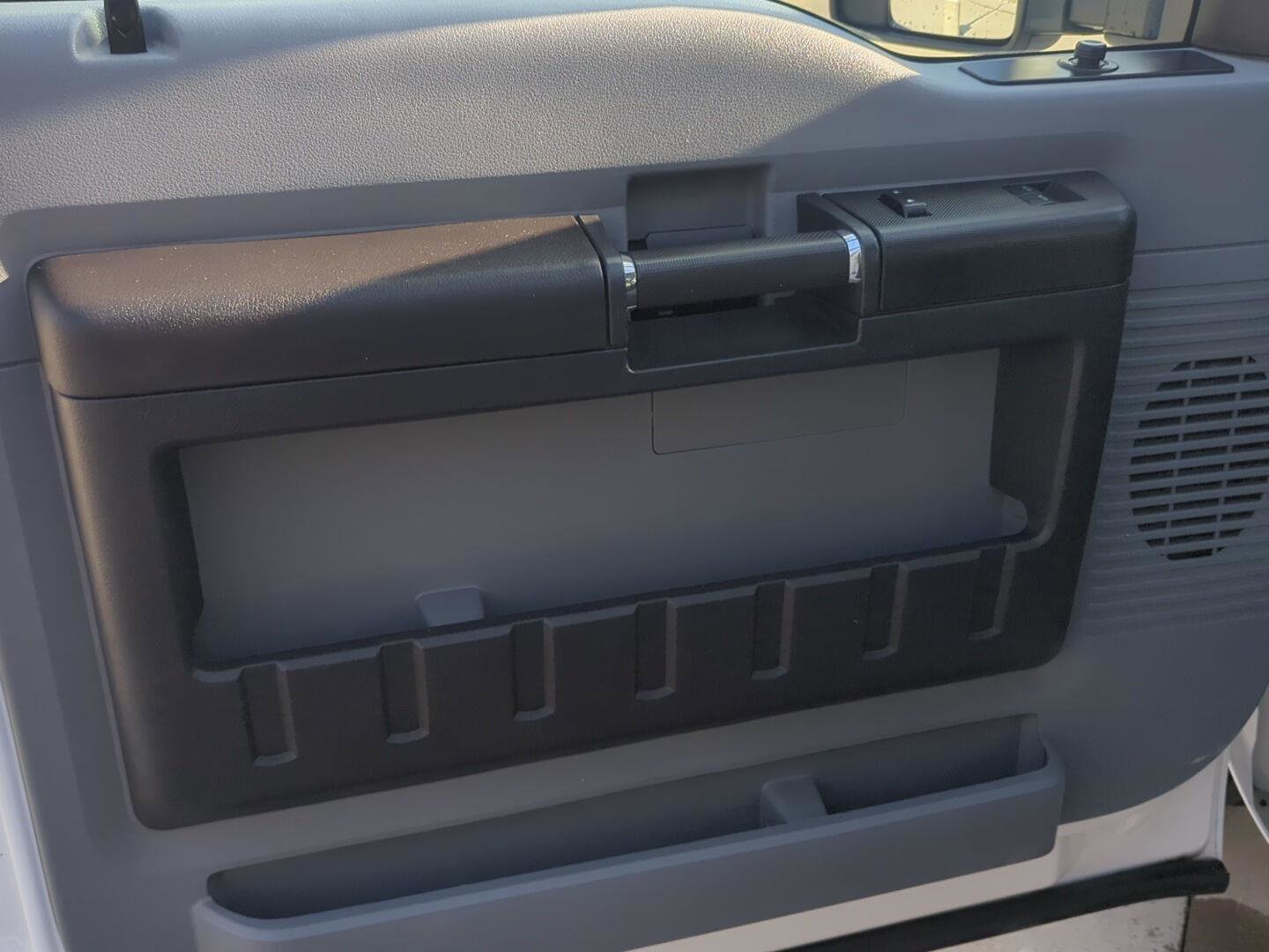 Used 2016 Ford F250 XL w/ Power Equipment Group image 12