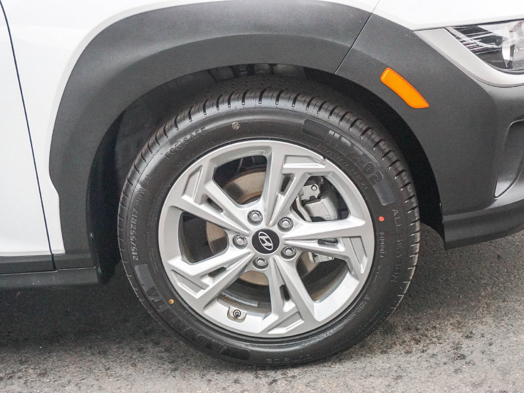 Used 2023 Hyundai Kona SEL w/ Cargo Package FWD image 10