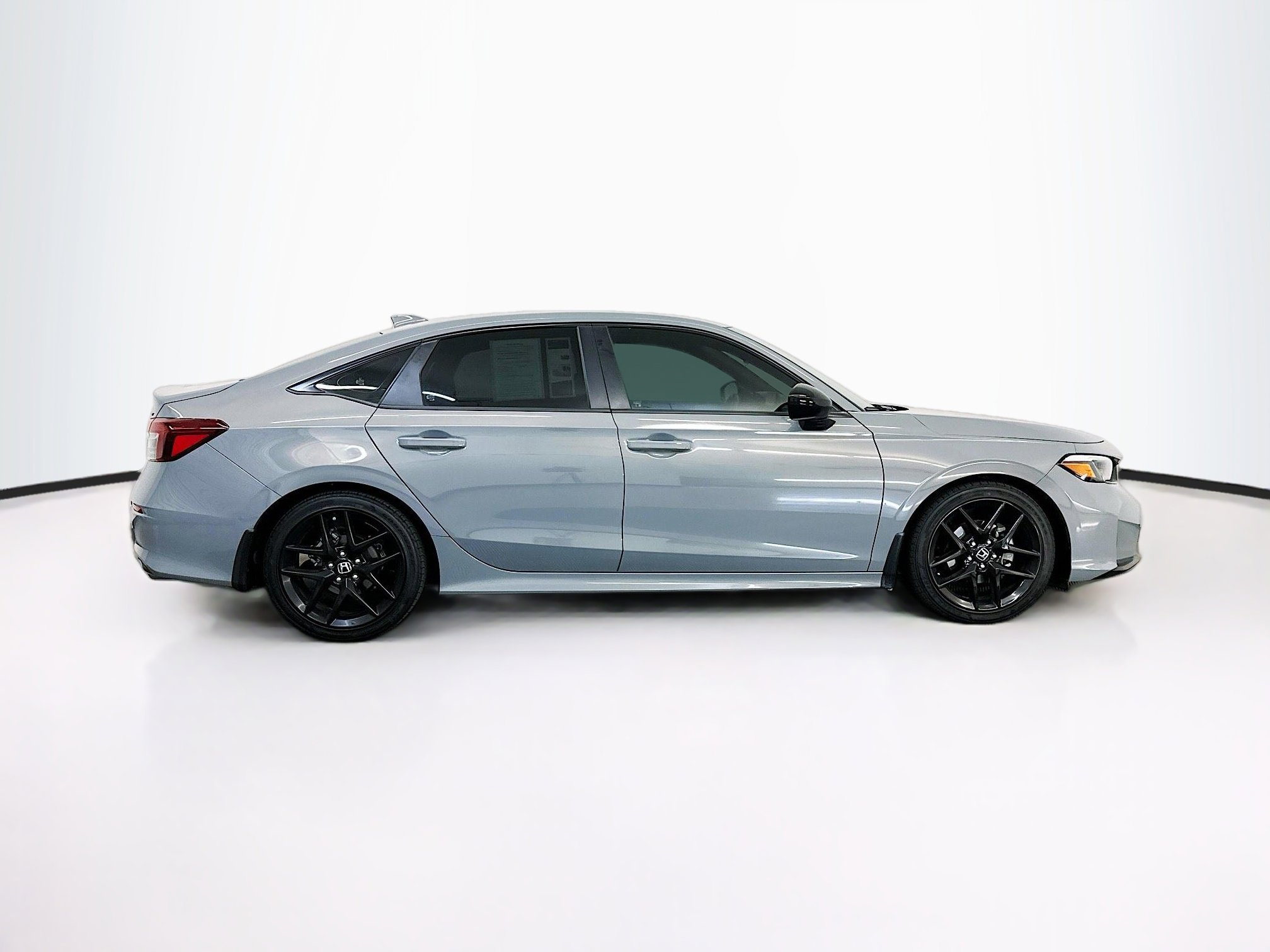 Used 2025 Honda Civic Sport image 10