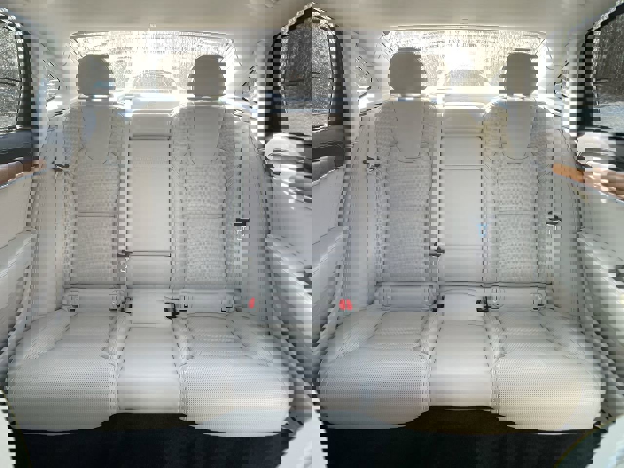 Used 2020 Volvo S90 T6 Inscription image 23