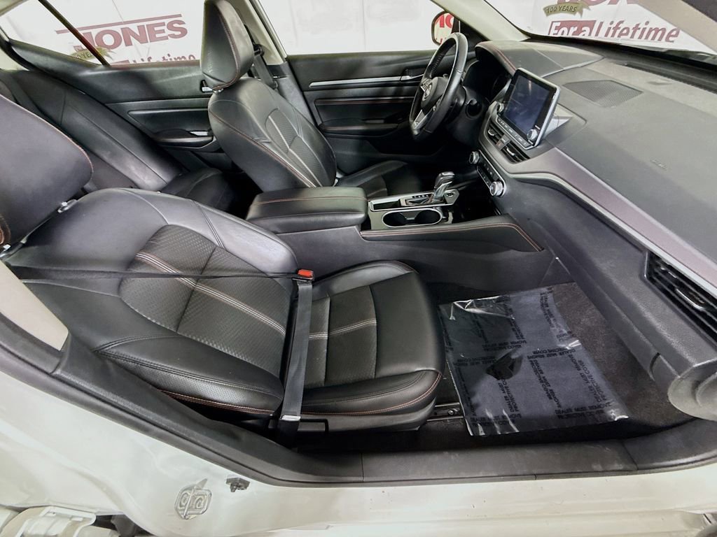 Certified 2023 Nissan Altima 2.5 SR FWD image 29