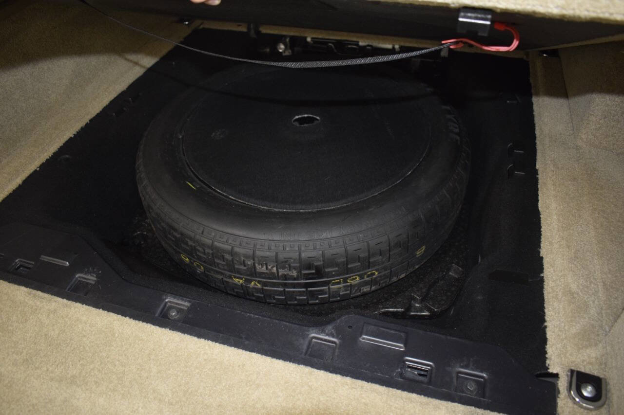 Used 2017 Land Rover Range Rover image 35