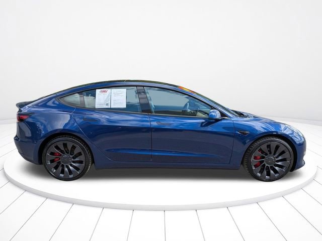 Used 2023 Tesla Model 3 Performance image 3