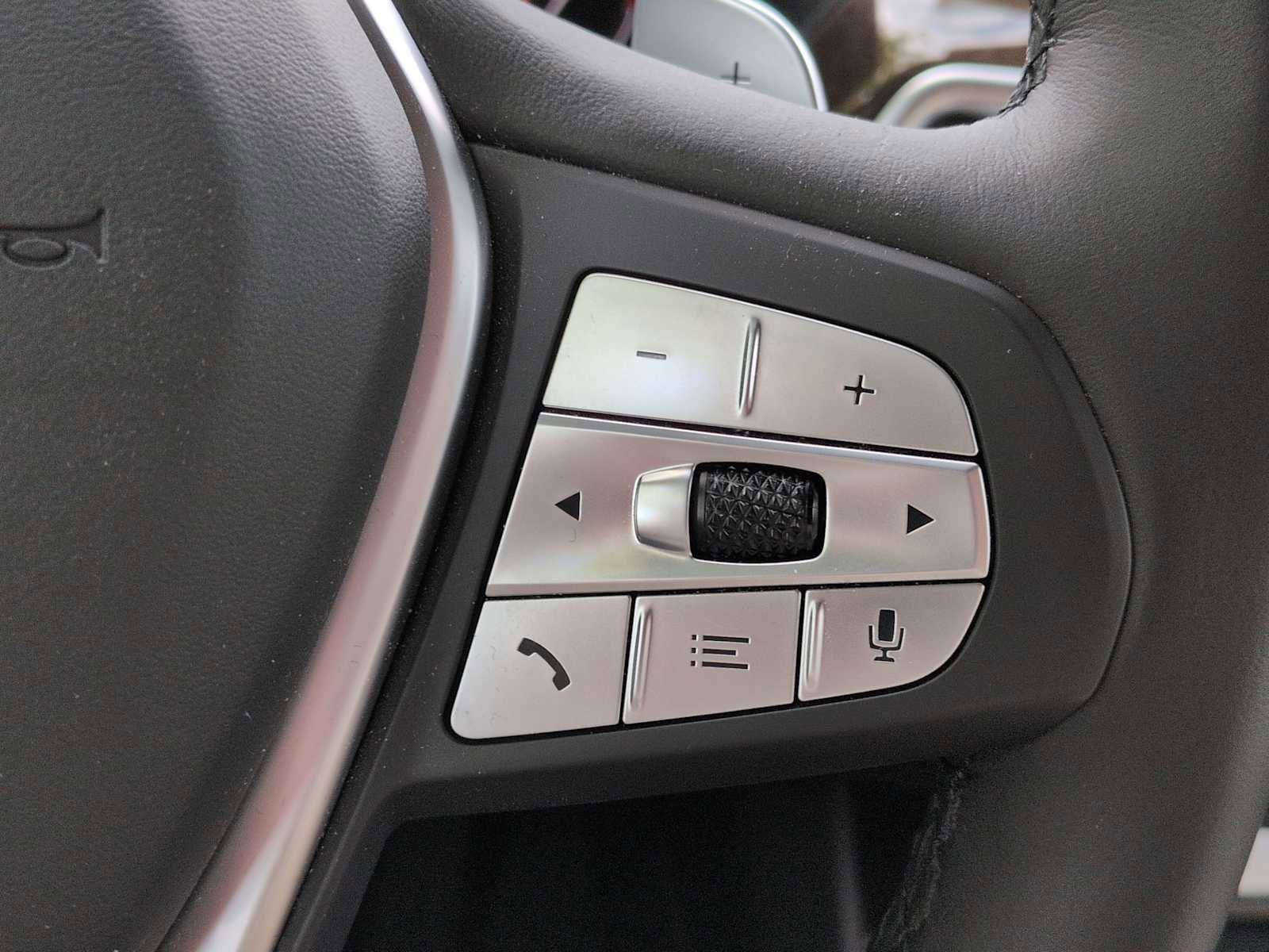 Certified 2023 BMW X3 xDrive30i w/ Premium Package image 27