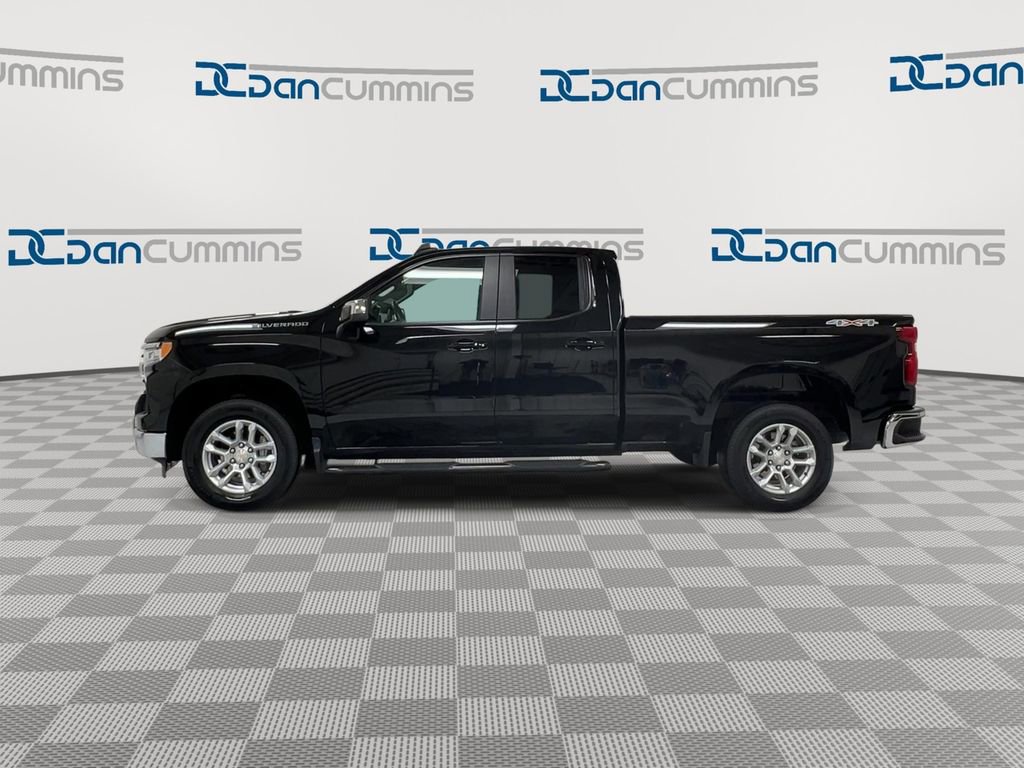 Used 2025 Chevrolet Silverado 1500 LT AWD/4WD image 5