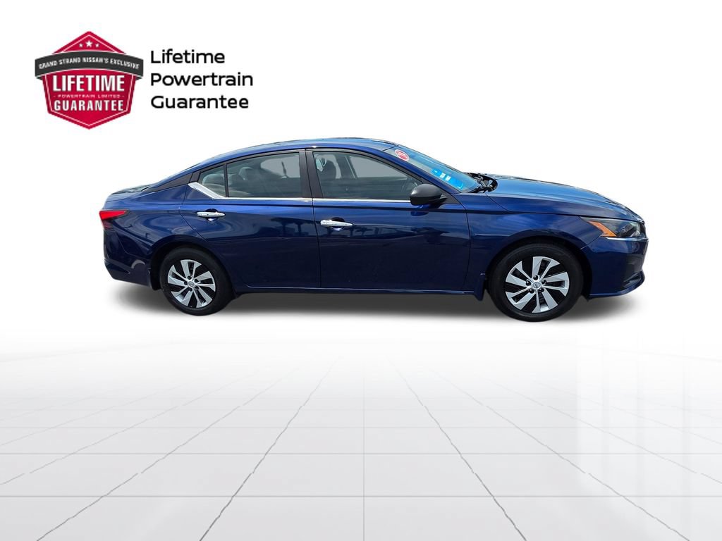 Certified 2024 Nissan Altima 2.5 S FWD image 7
