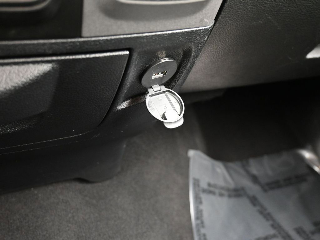 Used 2018 RAM 1500 Express image 23