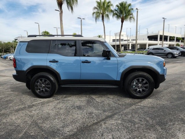 Used 2024 Toyota Land Cruiser image 5