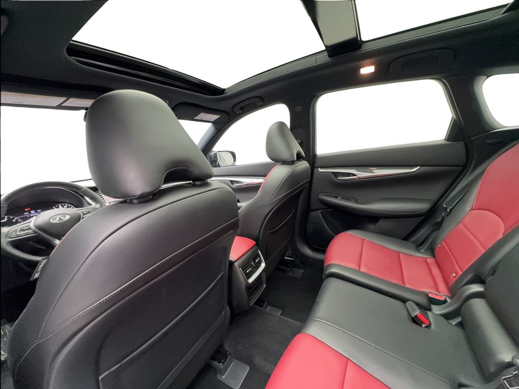 Used 2025 INFINITI QX50 Sport AWD/4WD image 26