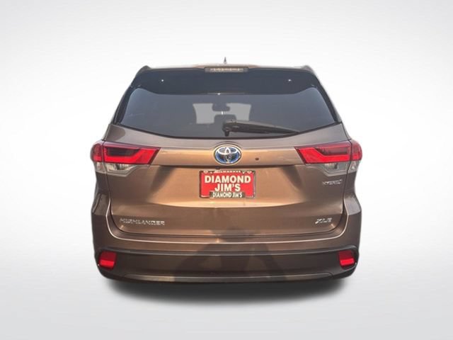 Used 2018 Toyota Highlander XLE AWD/4WD image 6