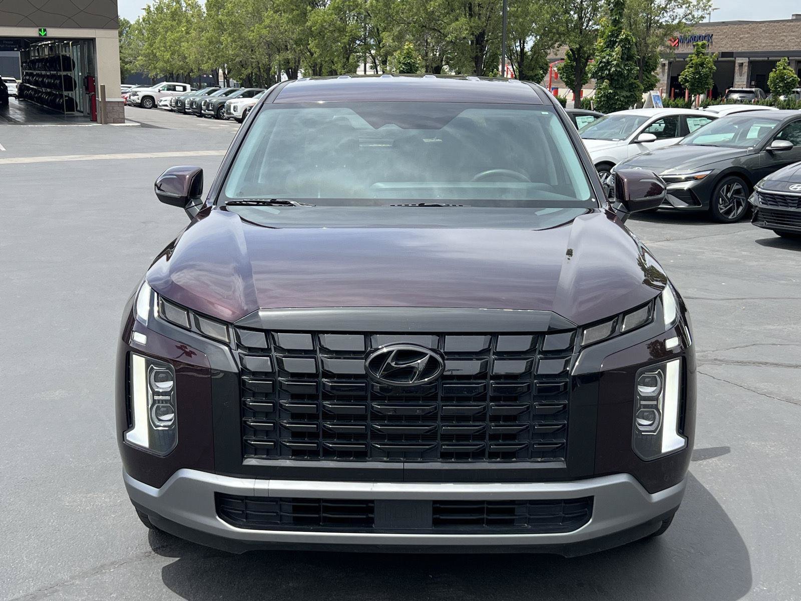 Certified 2023 Hyundai Palisade SE w/ Cargo Package AWD/4WD image 3