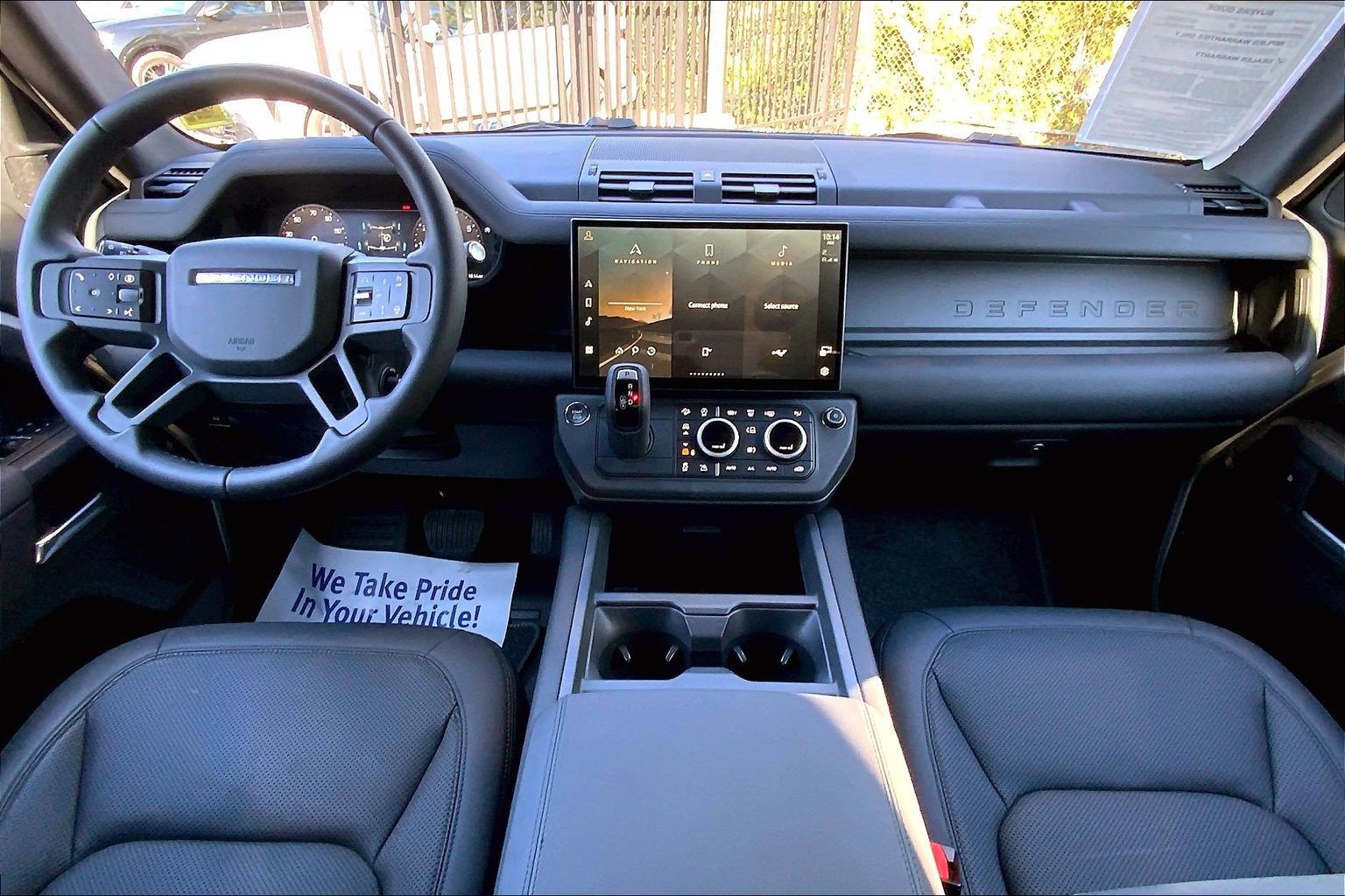 Certified 2026 Land Rover Defender 110 X-Dynamic SE AWD/4WD image 15