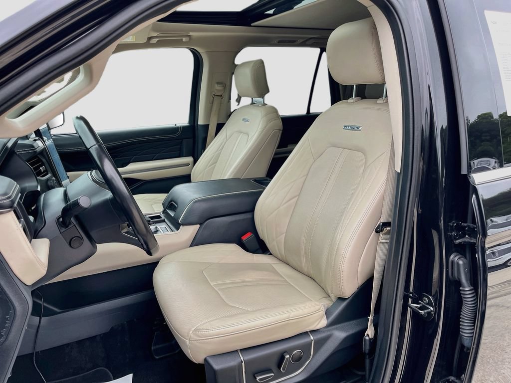 Used 2022 Ford Expedition Max Platinum AWD/4WD image 16