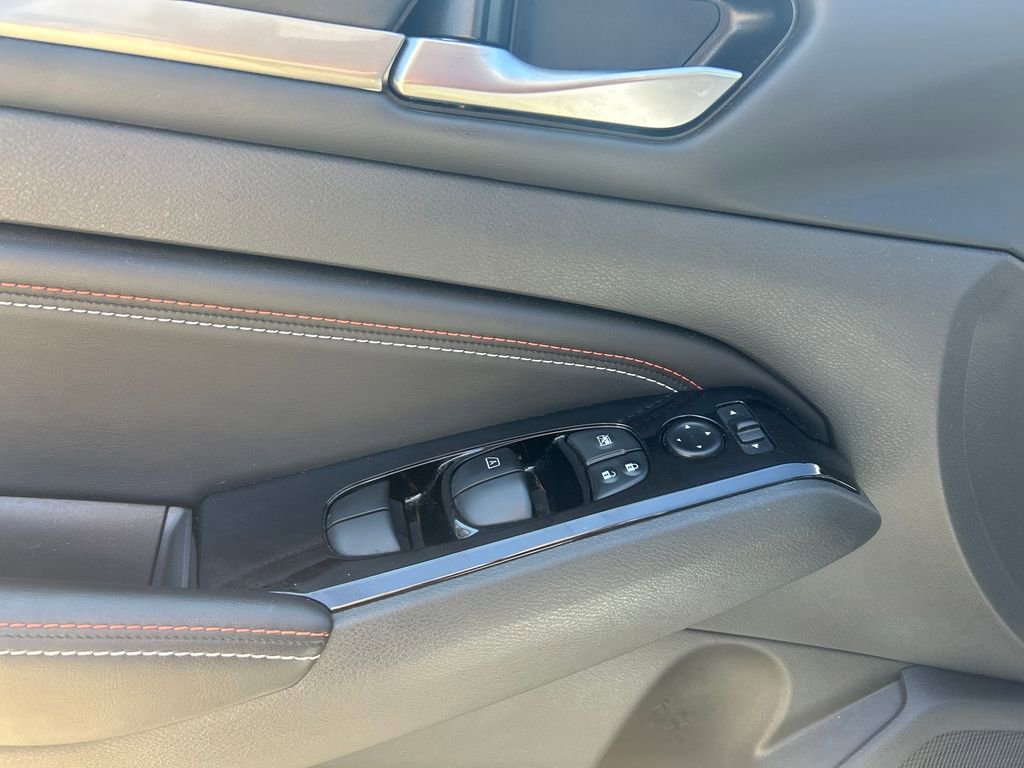 Used 2023 Nissan Altima 2.5 SR w/ SR Premium Package image 12