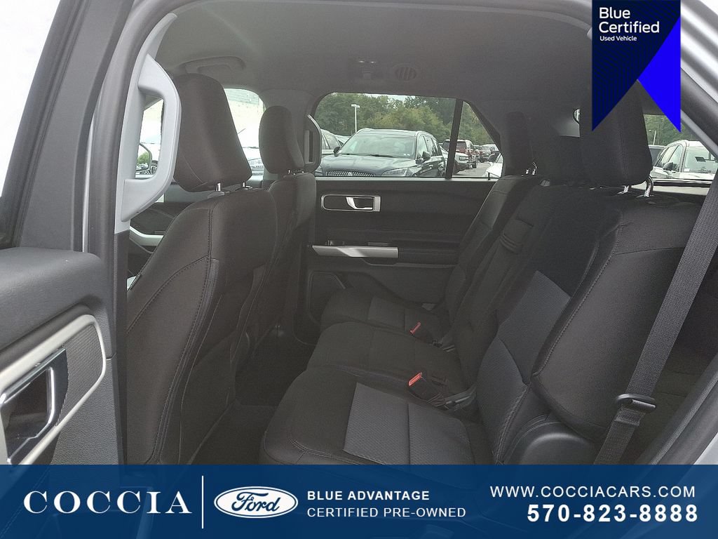 Used 2022 Ford Explorer XLT AWD/4WD image 11