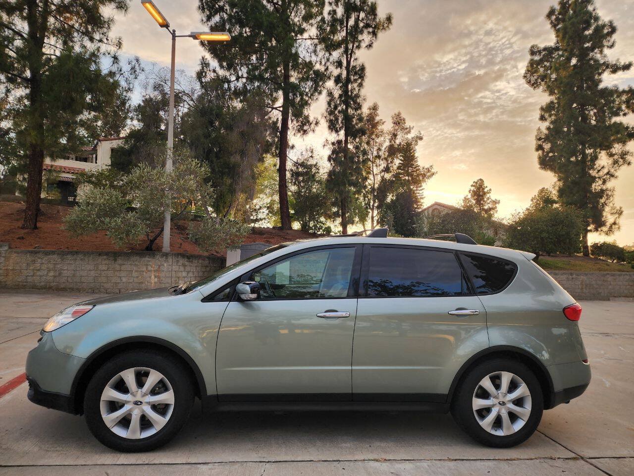 Used 2006 Subaru Tribeca Limited AWD/4WD image 5