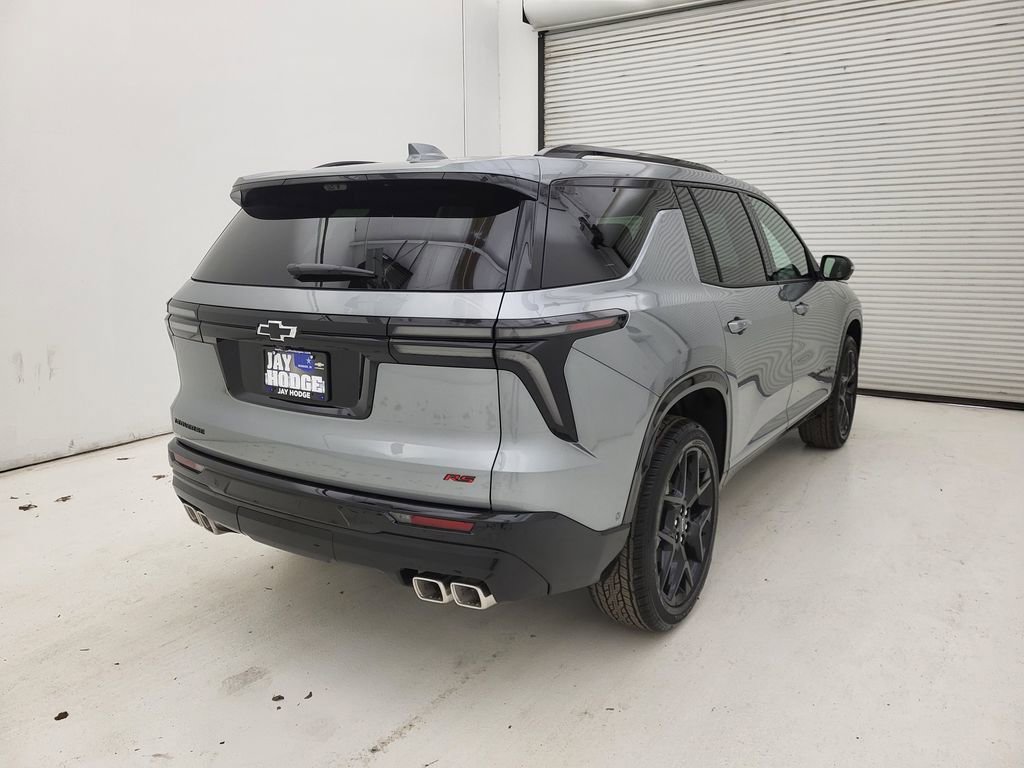 New 2026 Chevrolet Traverse RS w/ LPO, Floor Liner Package image 22
