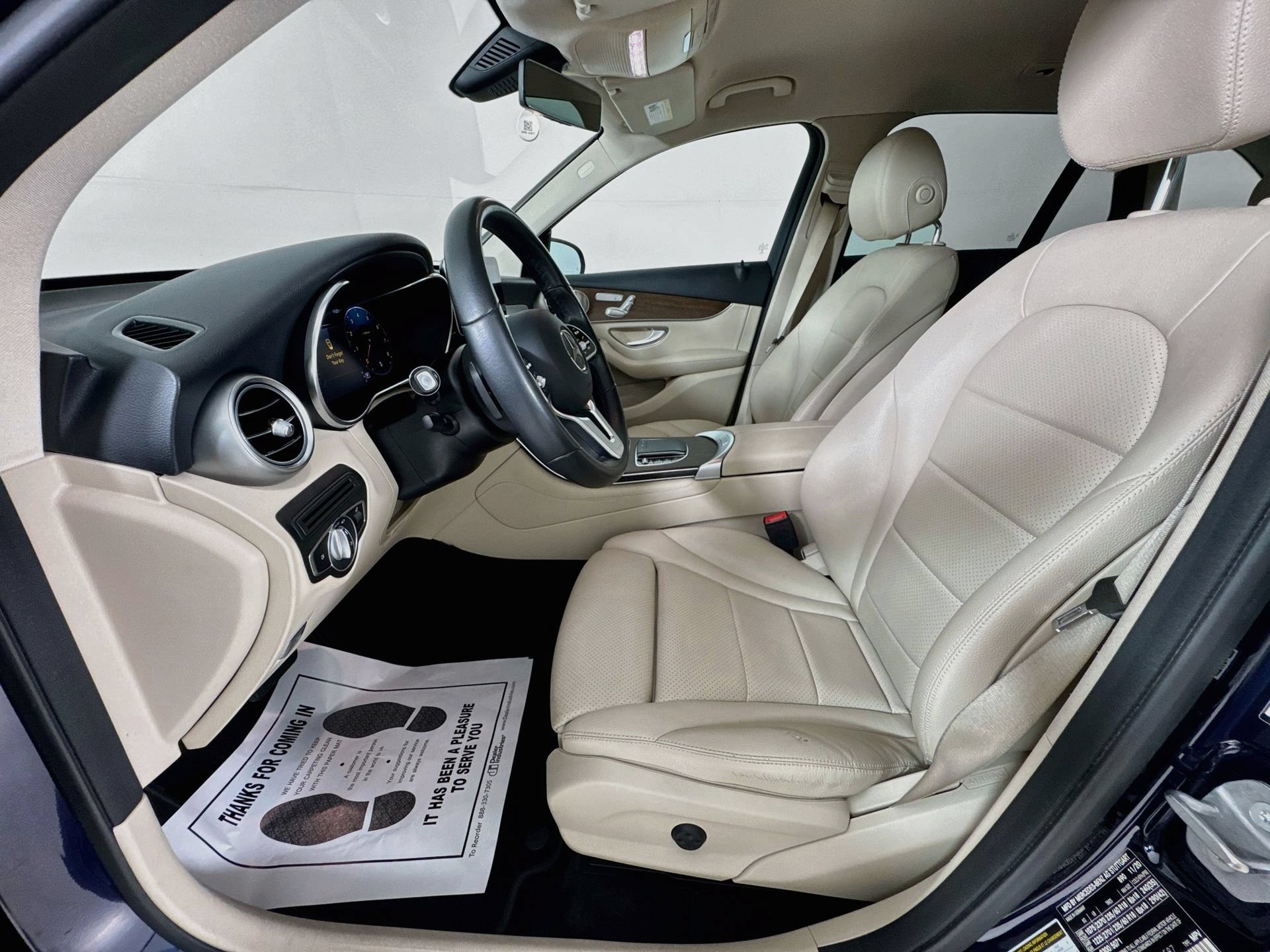 Used 2021 Mercedes-Benz GLC 300 image 22