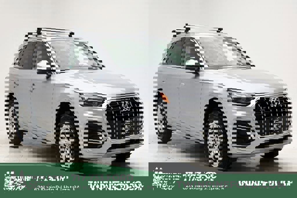 Used 2023 Audi Q5 2.0T Premium w/ Convenience Package image 1